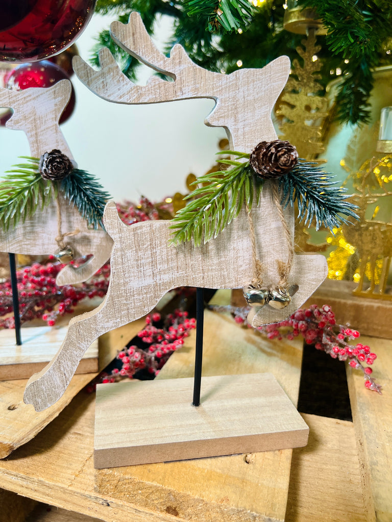 Reindeer on Stand, Set of 2
