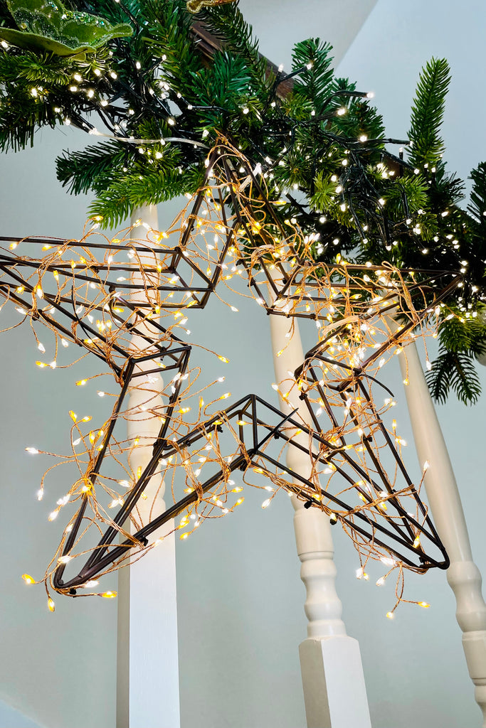 Outdoor Metal Star with Cluster Lights