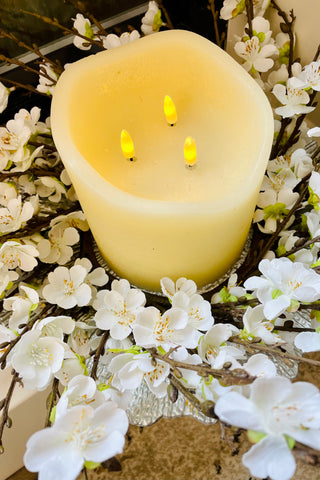 White Geranium Candle Ring, Choice of Size