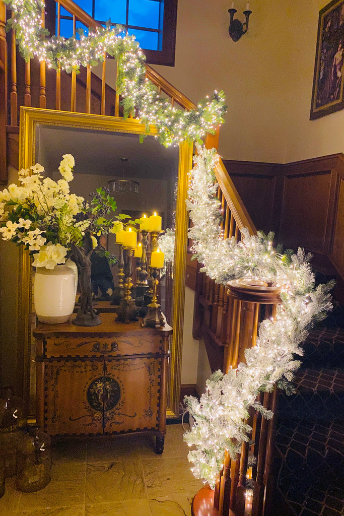 The Stars in the Sky Pre-Lit Christmas Garland with White Lights