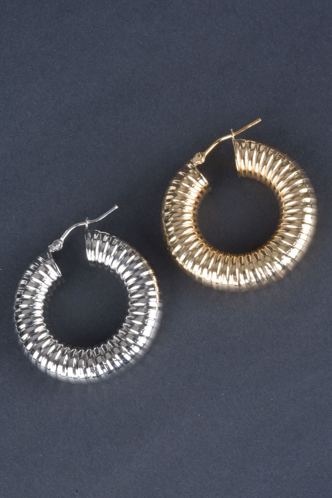 Italian Bold Tubogas Design Ribbed Hoop Earrings