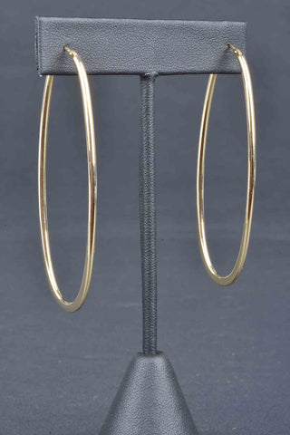 18K Gold 1.42ct Diamond 2" Oval Hoop Earrings