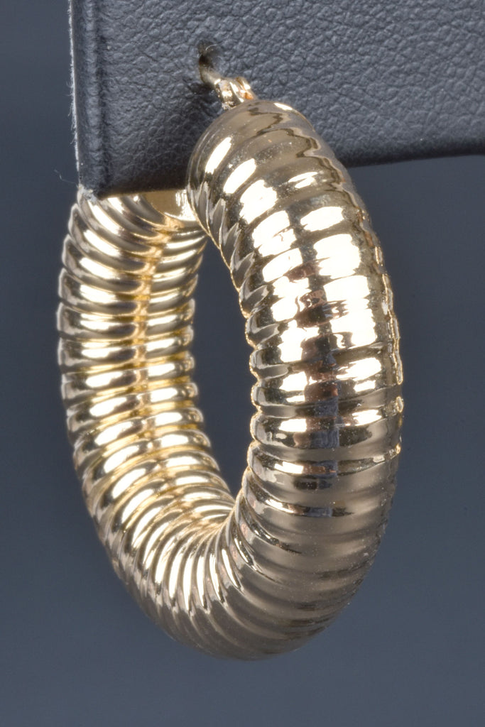 Italian Bold Tubogas Design Ribbed Hoop Earrings
