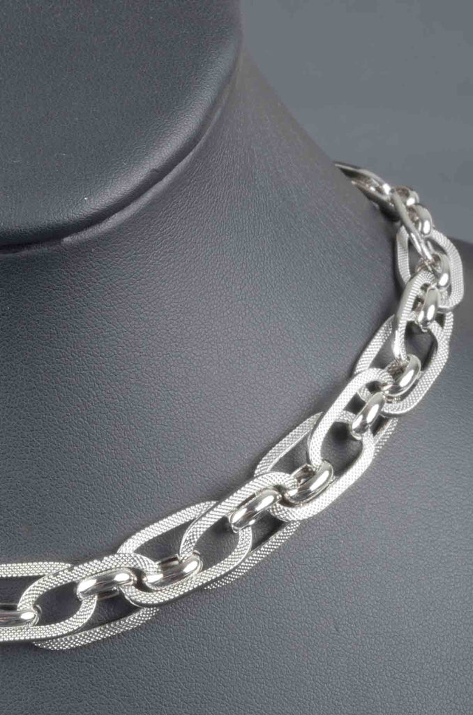 Italian Textured and Polished Interlocking Status Link Necklace