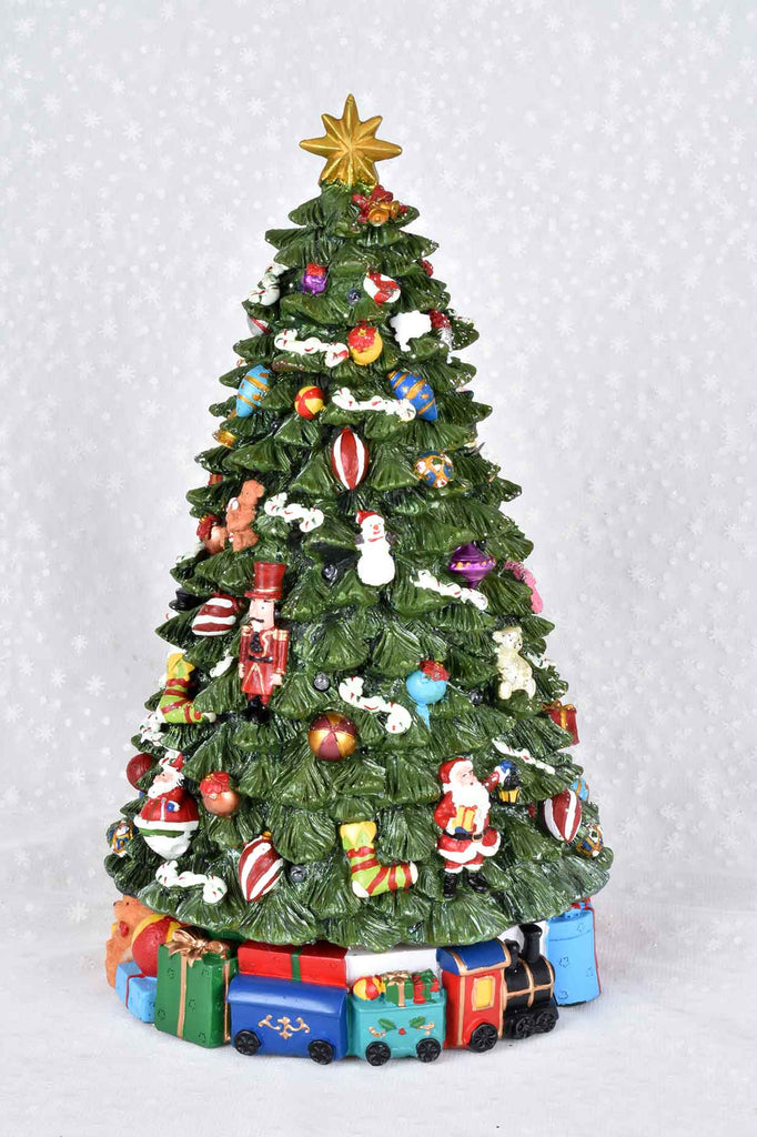Grand Musical Christmas Tree